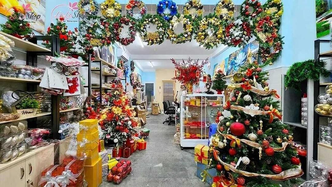 Lala Shop chuyên bán quà tặng và đồ trang trí Noel giá rẻ uy tín ở TP.HCM