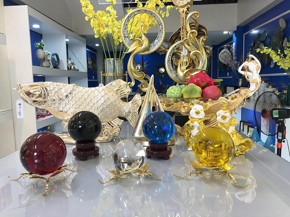 Mang may mắn tài lộc vào năm mới nên đồ trang trí phong thuỷ thích hợp làm quà tặng Tết cho nhà người yêu