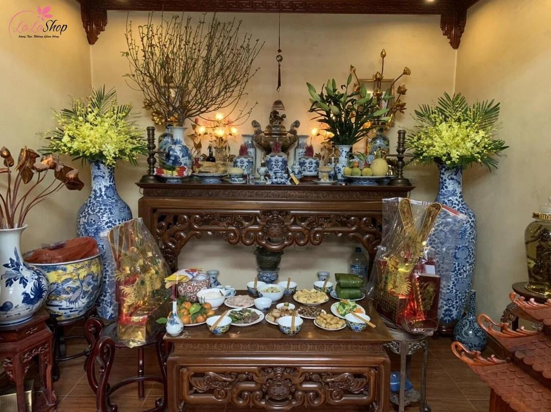 Những hình ảnh trang trí bàn thờ ngày Tết mẫu 4