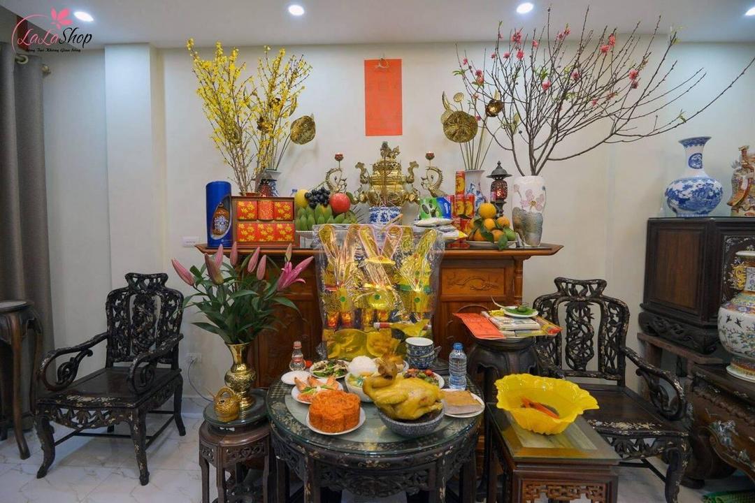 Những hình ảnh trang trí bàn thờ ngày Tết mẫu 8