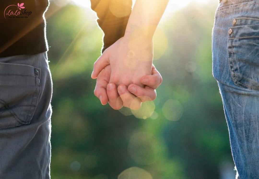 Tình cảm thắt chặt hơn khi tặng quà