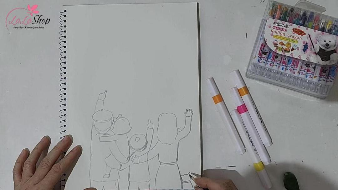 Vẽ thêm mẹ, con trai và chú mèo nhỏ