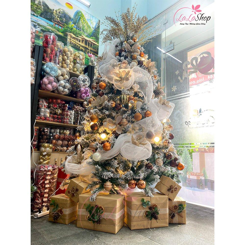 Cây Thông Noel Phủ Tuyết 2m4 màu nâu sang trọng Full Phụ Kiện