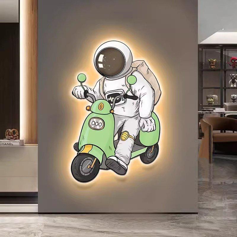 Tranh Đèn Led Tráng Gương Pha Lê Uv Phi Hành Gia Ngồi Trên Xe Máy