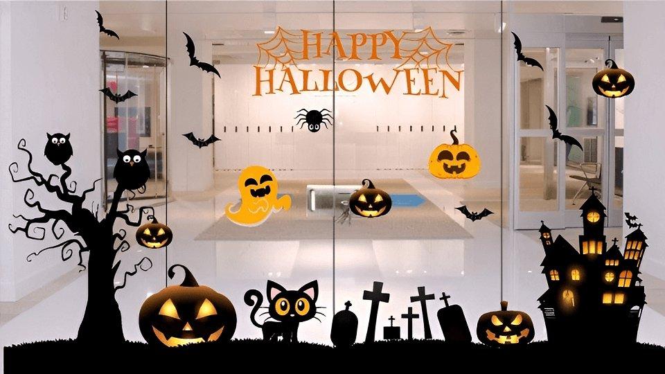 Decal trang trí Halloween chính là cách decor được nhiều người ưa thích