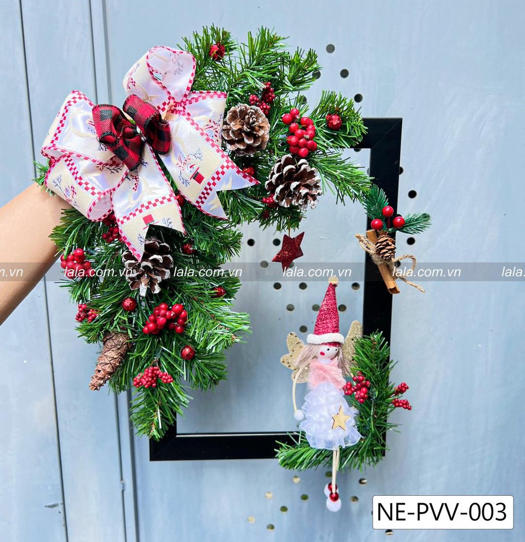 Khung lá thông 25x35cm Full phụ kiện trang trí giáng sinh Tặng kèm đèn LED 003