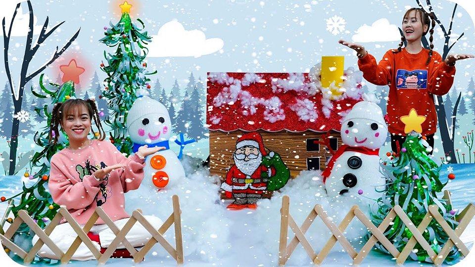 Những mô hình người tuyết giúp đem lại bầu không khí giáng sinh nhộn nhịp