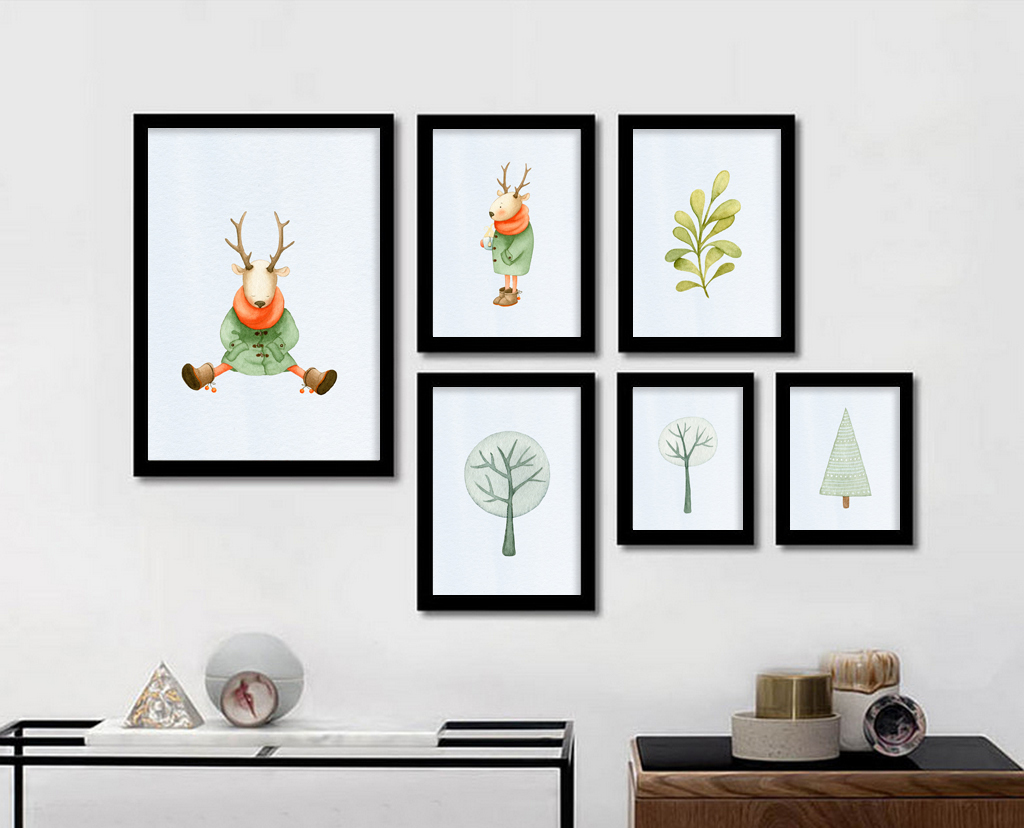 Tranh Treo Tường Chú Hươu Tinh Nghịch Và Cây Xanh Nghệ Thuật