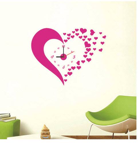 Đồng hồ trái tim hồng